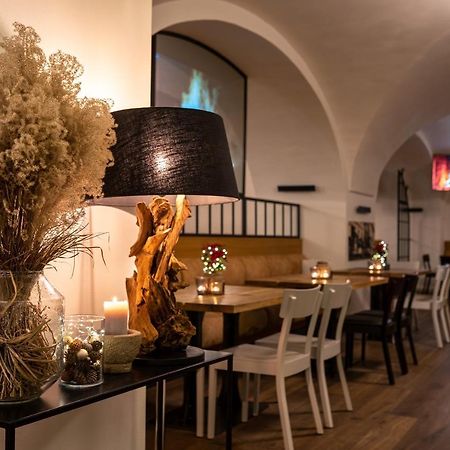 Holešov Hotel Pansky Pivovar מראה חיצוני תמונה