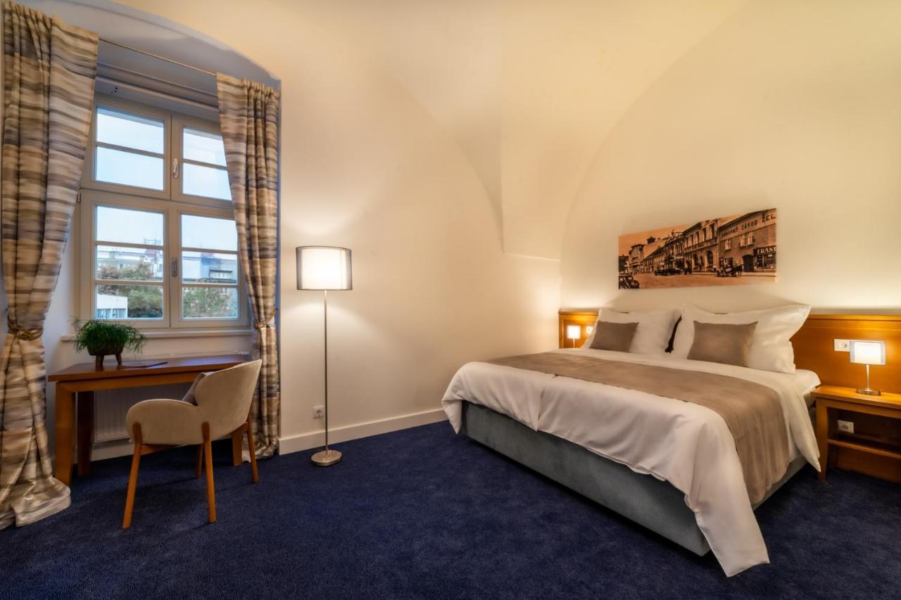 Holešov Hotel Pansky Pivovar מראה חיצוני תמונה